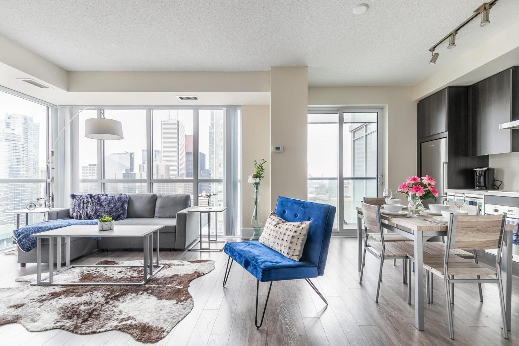 Luxury 1Br Condo - King Bed With City Views Toronto Zewnętrze zdjęcie